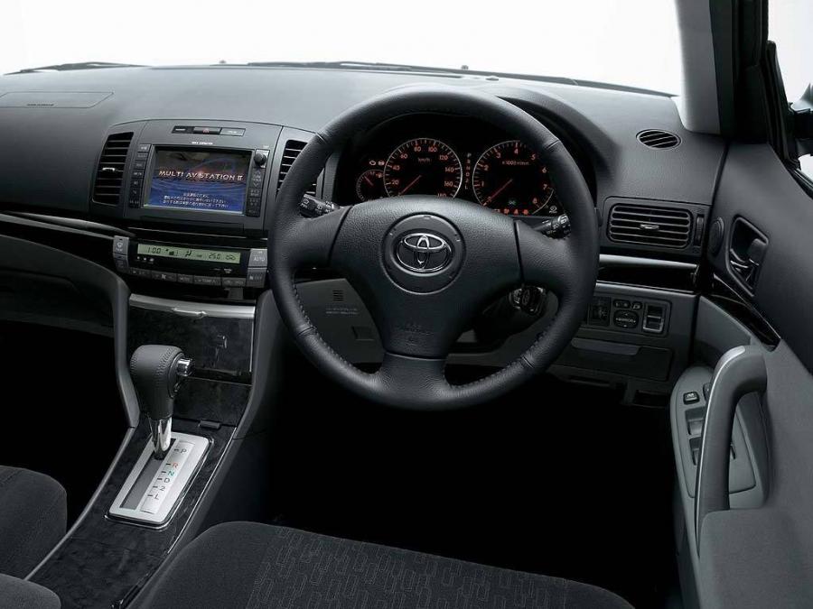  Toyota Premio 2001 года  (фото 2 из 8)